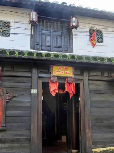 Hoài niệm phố Hội nơi nhà cổ Tấn Ký